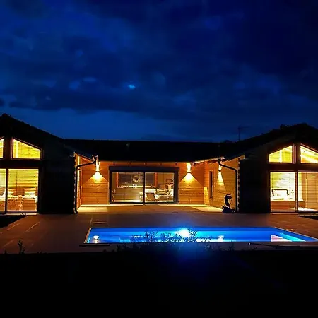 Roubenka Smetanka Smetanova Lhota